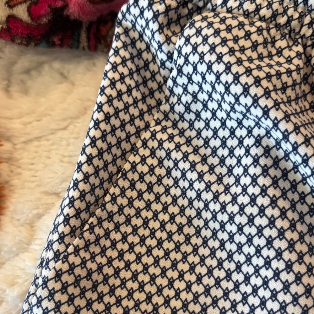 Lucy & Laurel Navy and White Mini Skirt - Picture 3 of 4